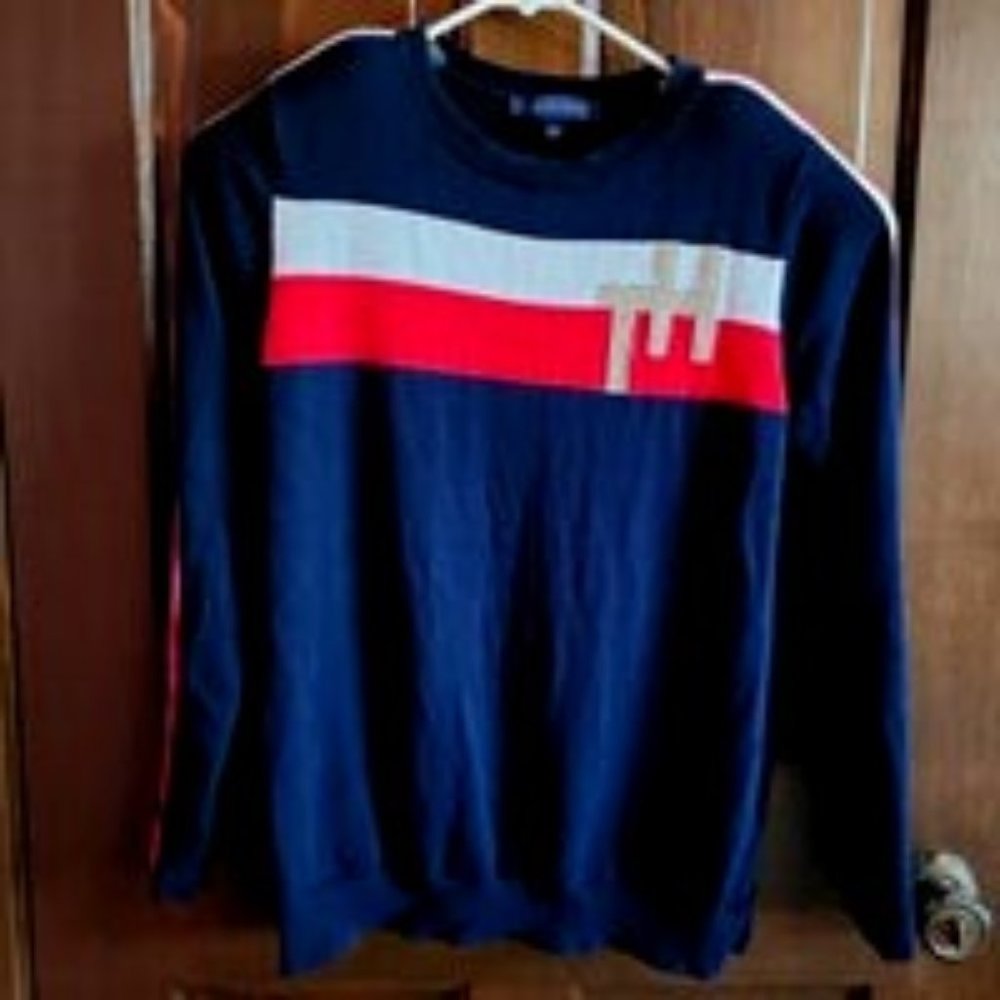 Tommy Hilfiger sweater